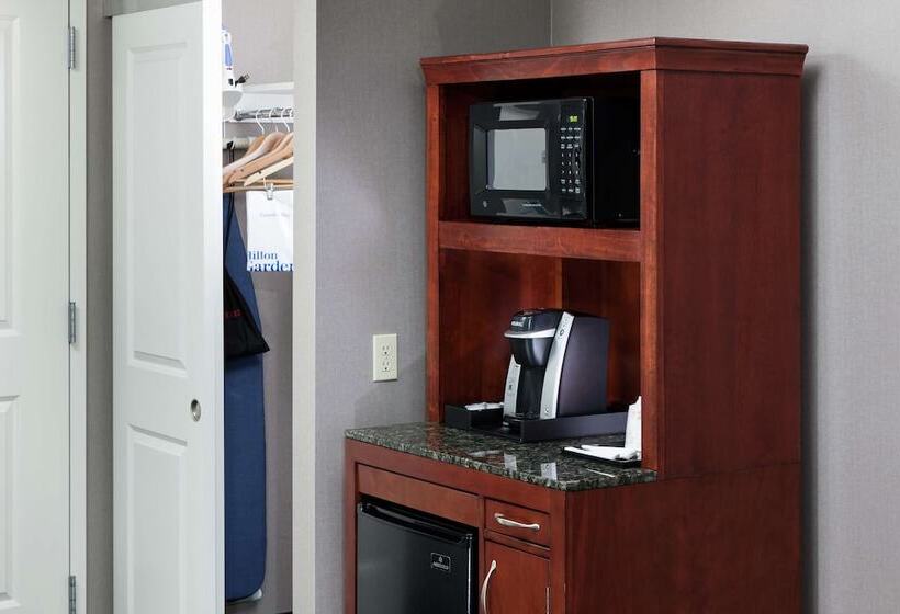 スタンダードルーム, Hilton Garden Inn Lake Forest Mettawa