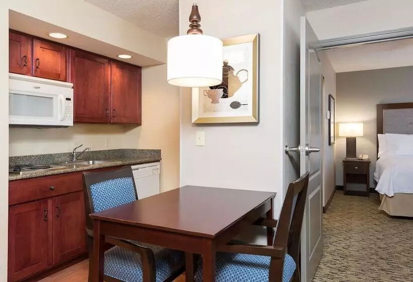 スイート, Homewood Suites By Hilton Indianapolis Northwest