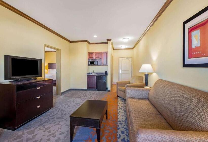 家庭套房, La Quinta By Wyndham Eastland