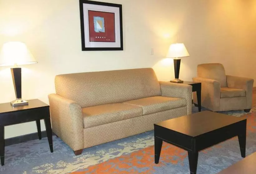 スイート（家族用）, La Quinta By Wyndham Eastland