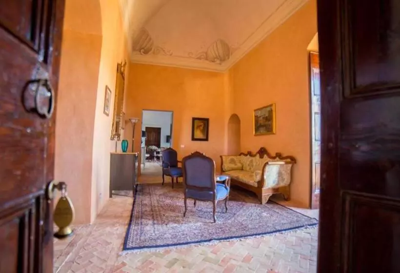 سوییت, Palazzo Viceconte