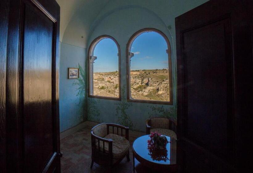 סוויטה, Palazzo Viceconte