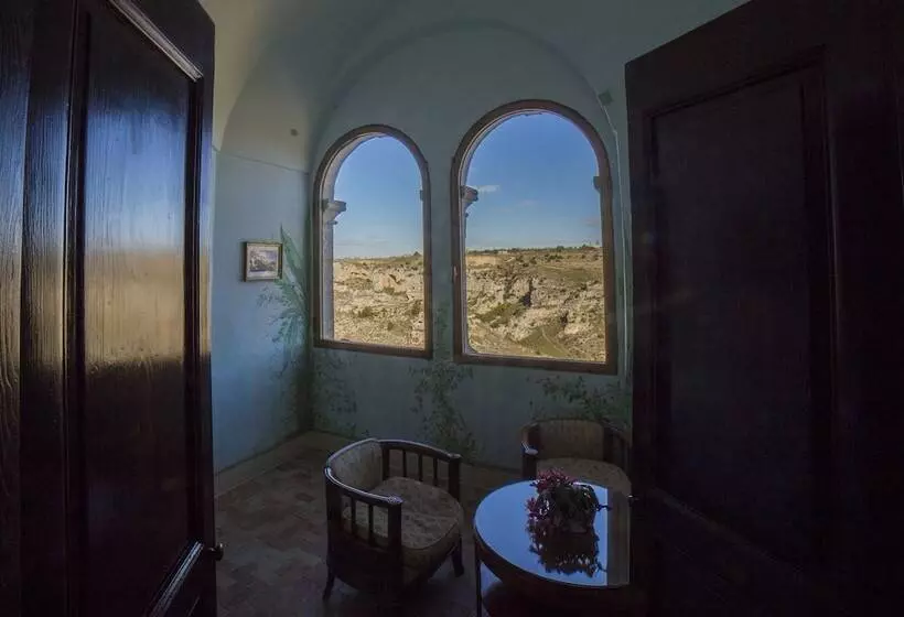 سوییت سوپریور, Palazzo Viceconte