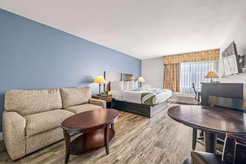 Sviitti King-vuode, Quality Inn & Suites Tampa Ybor City