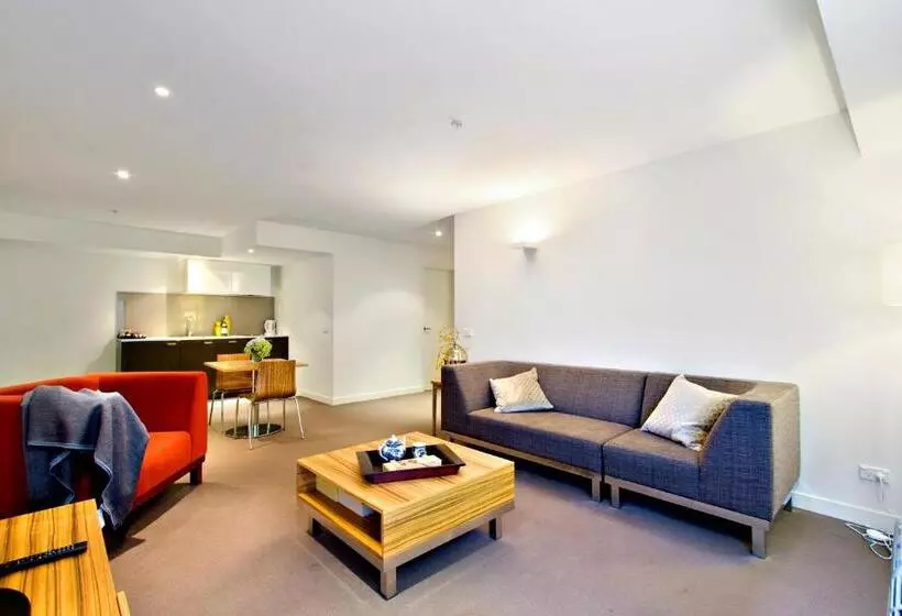 آپارتمان اجرایی 1 خوابه, Seasons Heritage Melbourne