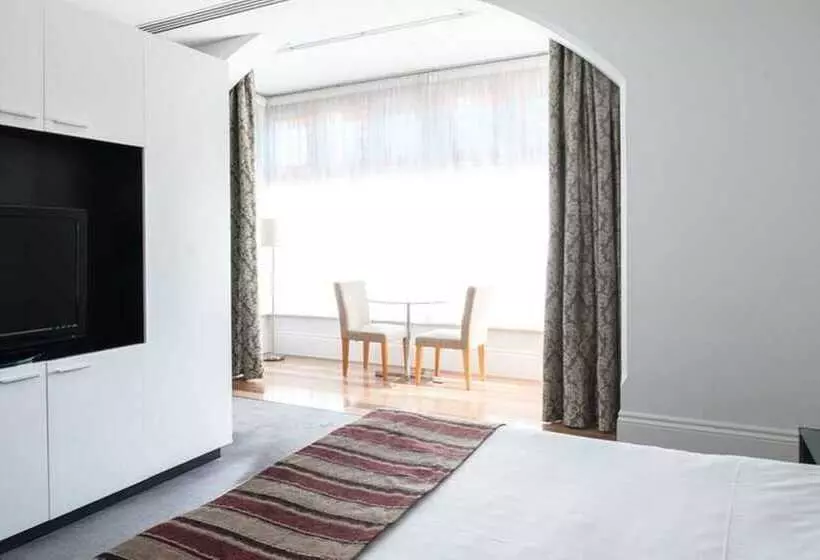 سوییت, Seasons Heritage Melbourne