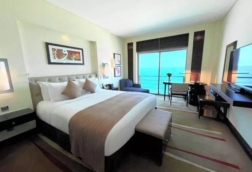 Deluxe Room Sea View, Sofitel Al Khobar The Corniche