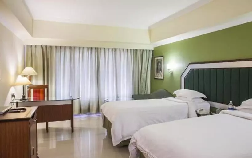 デラックスルーム, Swosti Premium Bhubaneswar