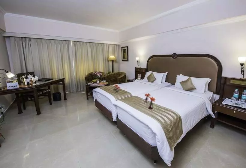 デラックスルーム, Swosti Premium Bhubaneswar