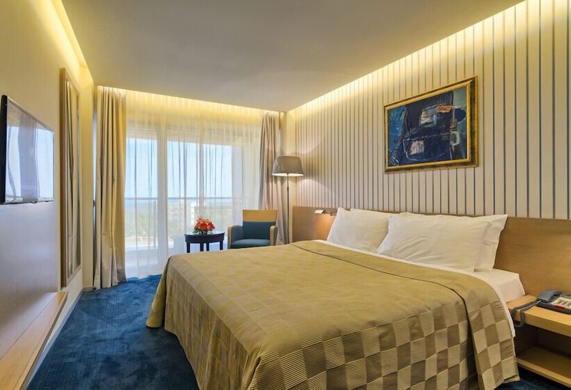 Standard Room with Balcony Side Sea View, Vega