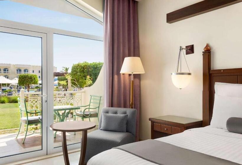 اتاق استاندارد با تخت بزرگ, Wyndham Garden Salalah Mirbat