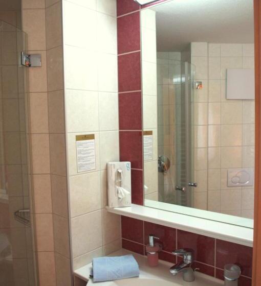 Номер Стандарт Индивидуальный, Die Lilie / Hotel Garni