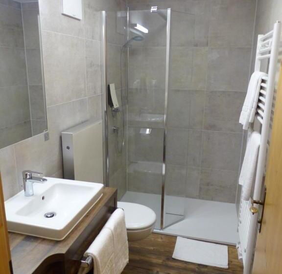 غرفة قياسية رباعية, Die Lilie / Hotel Garni