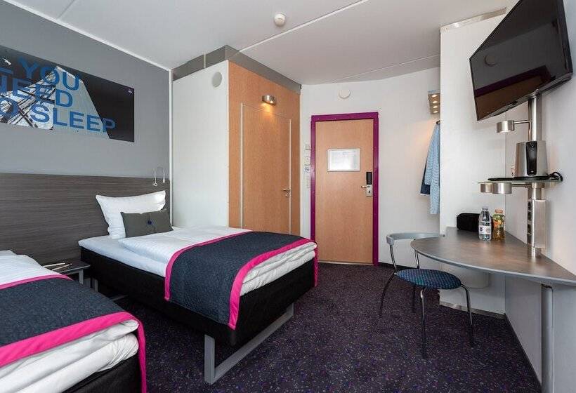 Номер Стандарт, Cabinn Aalborg