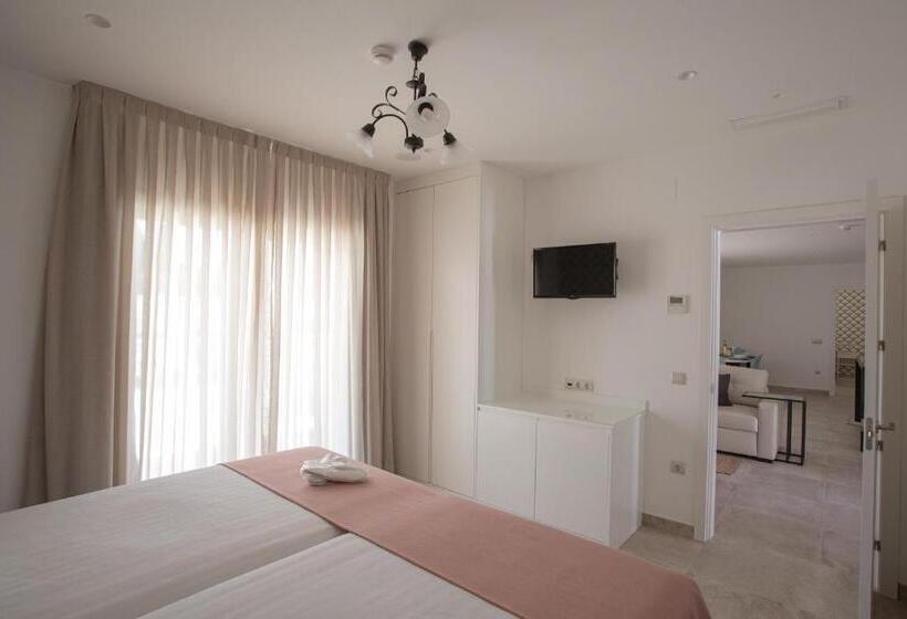 Апартаменты 2 Спальни, El Tesorillo Ii