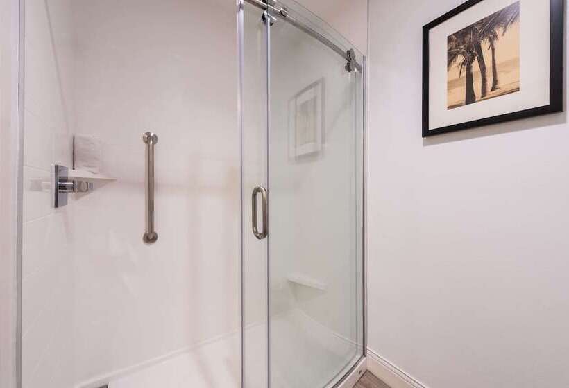 带2个双人床的标准工作室, Hampton Inn Channel Islands Harbor/oxnard