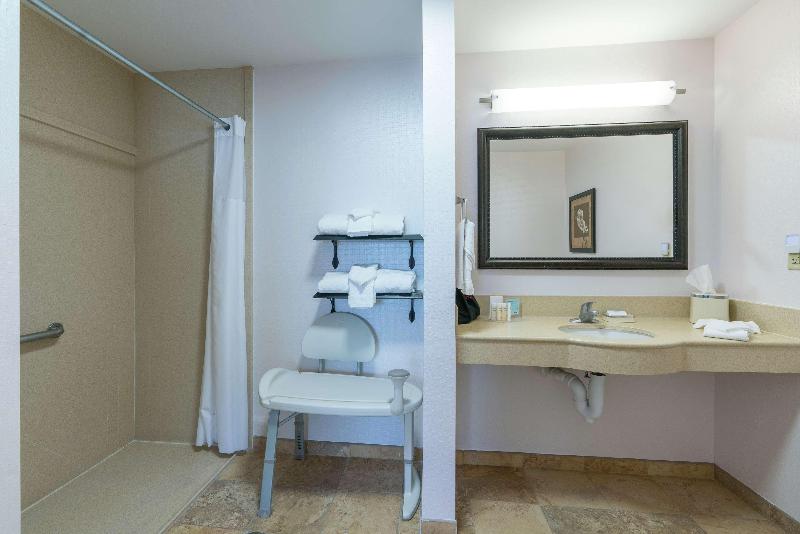 إستوديو قياسى سرير كينج, Hampton Inn & Suites Lake City