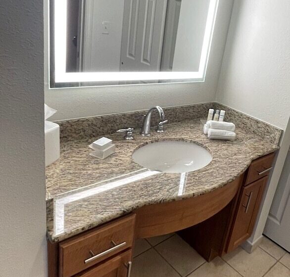 Люкс 2 Спальни, Homewood Suites By Hilton St. Louis  Galleria