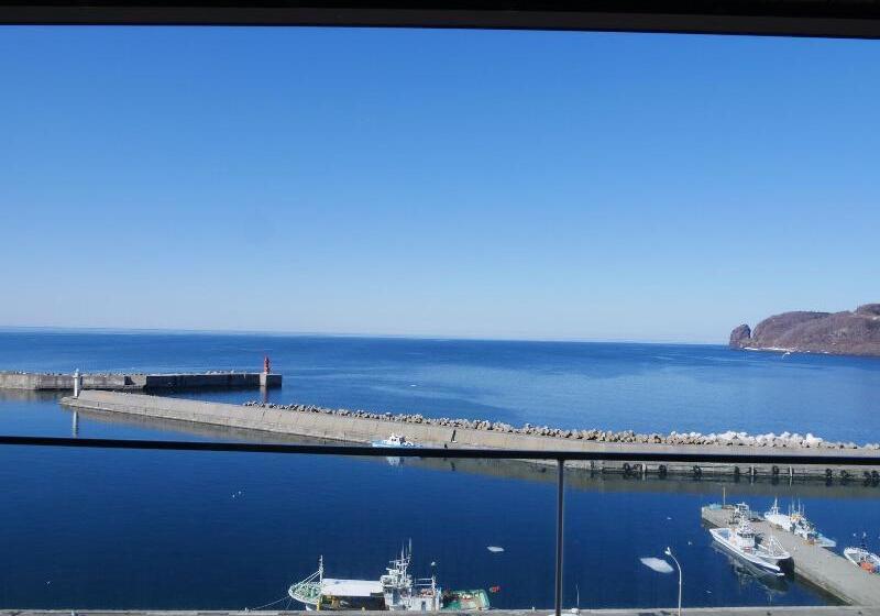 Люкс Клуб, Kitakobushi Shiretoko Hotel & Resort