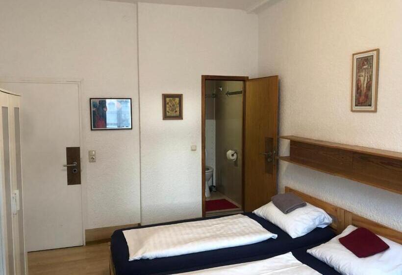 标准间, Pension Schmellergarten