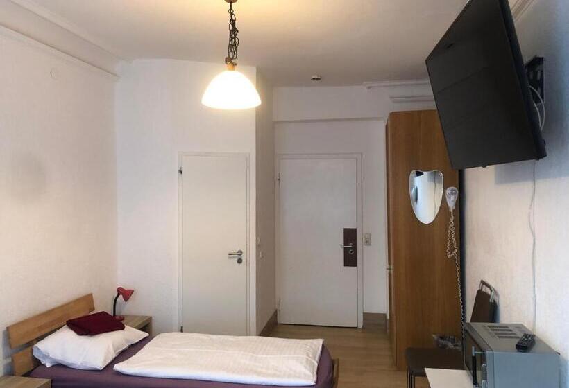 标准间, Pension Schmellergarten