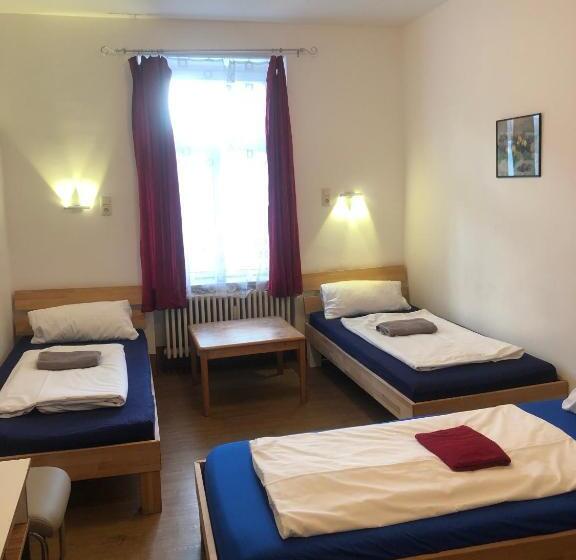 4인용 스탠다드 룸, Pension Schmellergarten