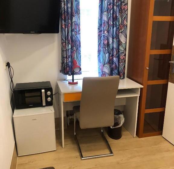 标准单人间, Pension Schmellergarten