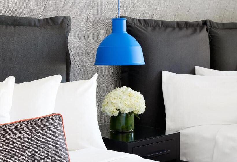 اتاق پرمیوم, Hutton