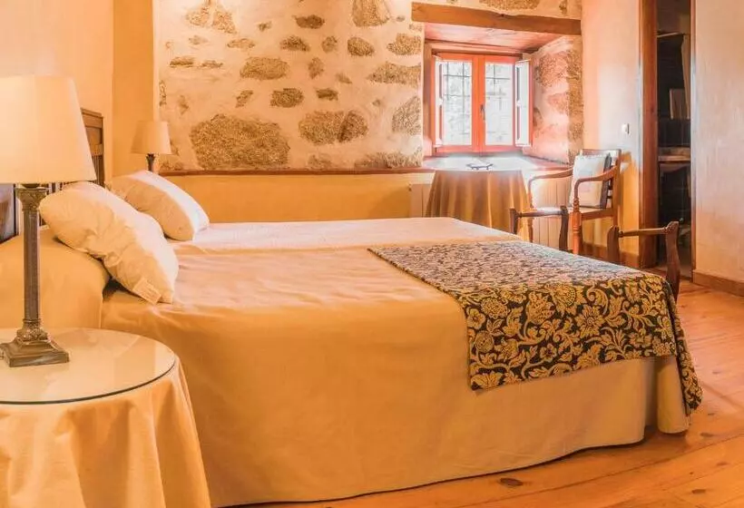 スタンダードルーム, Posada Real La Casa De Arriba