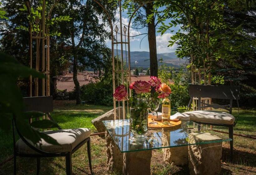 Люкс с Террасой, Posada Real La Casa De Arriba