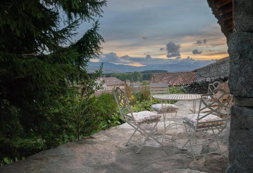 Люкс с Террасой, Posada Real La Casa De Arriba