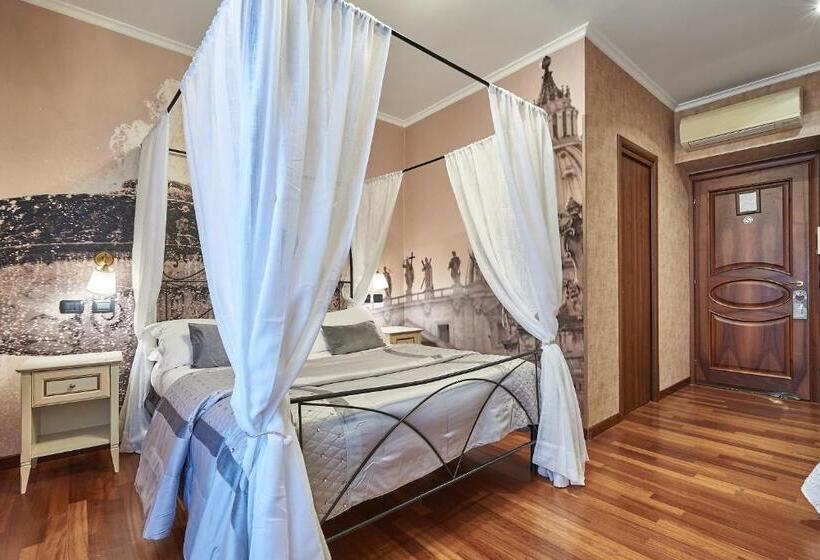 اتاق استاندارد سه نفره, Le Suite Downtown