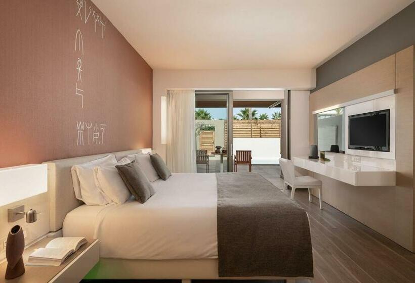 סוויטה דלוקס, Avra Imperial