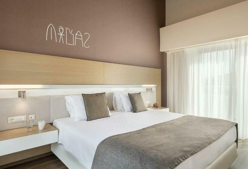 סוויטה דלוקס, Avra Imperial