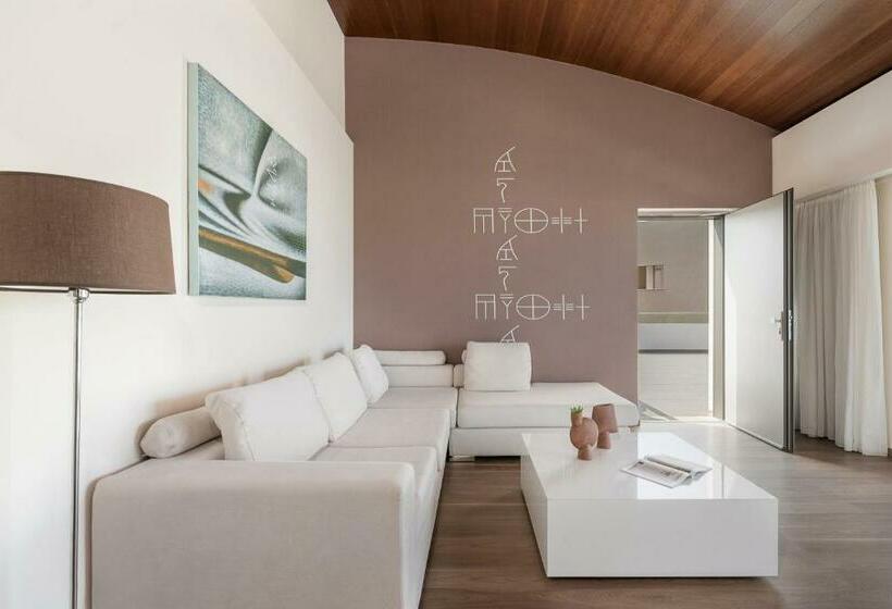 סוויטה דלוקס, Avra Imperial