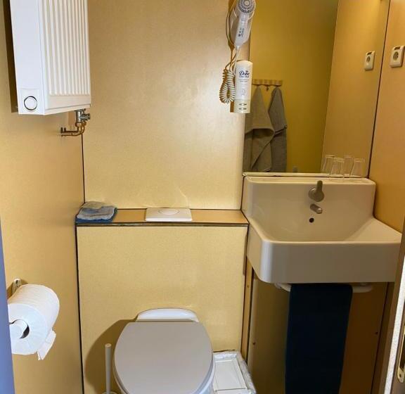 Студия Стандарт, Fauwater