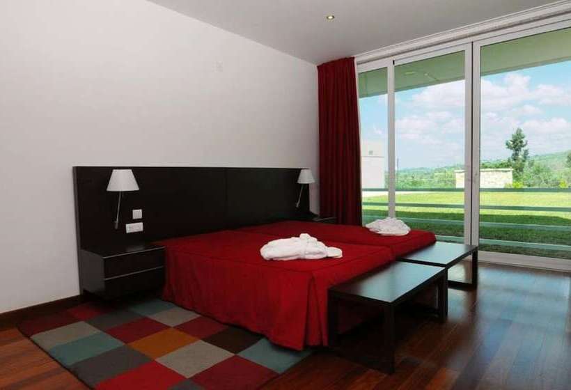 חדר סופריור, Inatel Vila Ruiva