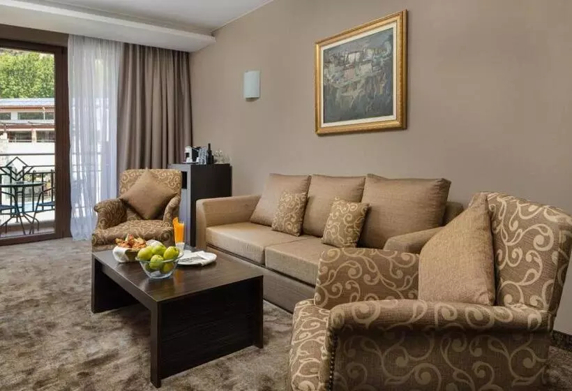 Prestige Suite, Pirin Park