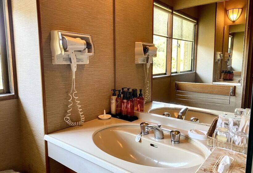 高级大房间, Musashino Bekkan