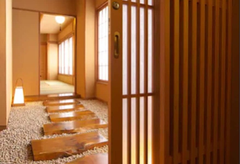 غرفة سوبيريور, Musashino Bekkan