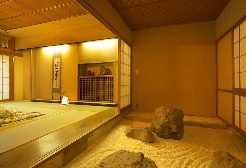 غرفة بريميوم, Musashino Bekkan