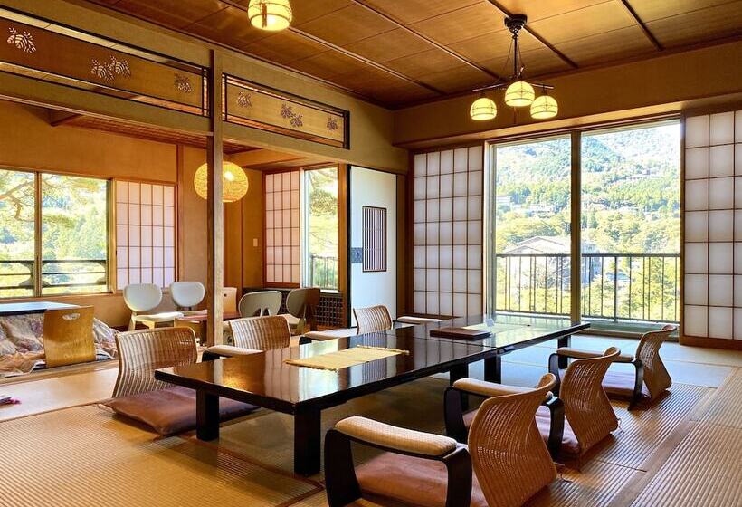 디럭스 룸, Musashino Bekkan