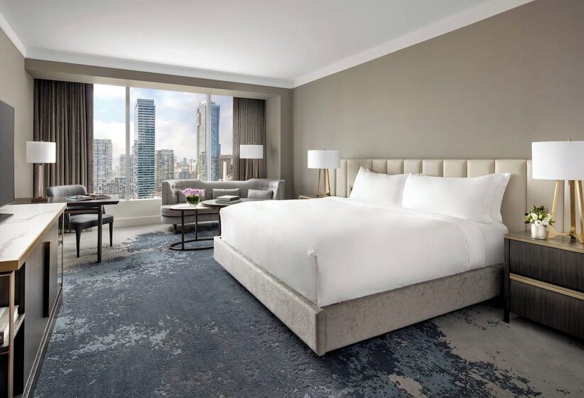 חדר קלאב, The Ritzcarlton, Toronto