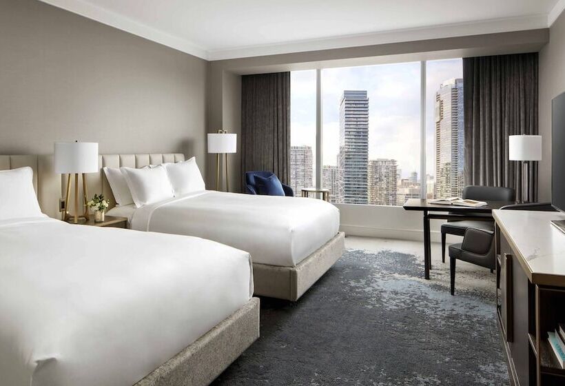 חדר דלוקס, The Ritzcarlton, Toronto