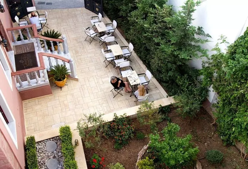 اتاق سوپریور, Theofilos Paradise Boutique
