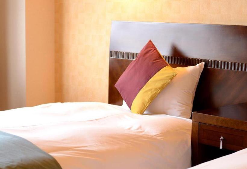 غرفة ديلوكس مطلة على البحيرة, Toyako Manseikaku Hotel Lakeside Terrace