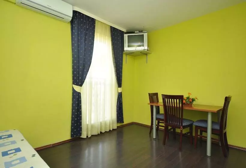 1ベッドルームアパートメント, Villa Cezar