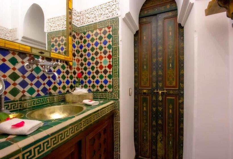 Quarto superior, Riad Kaiss By Anika