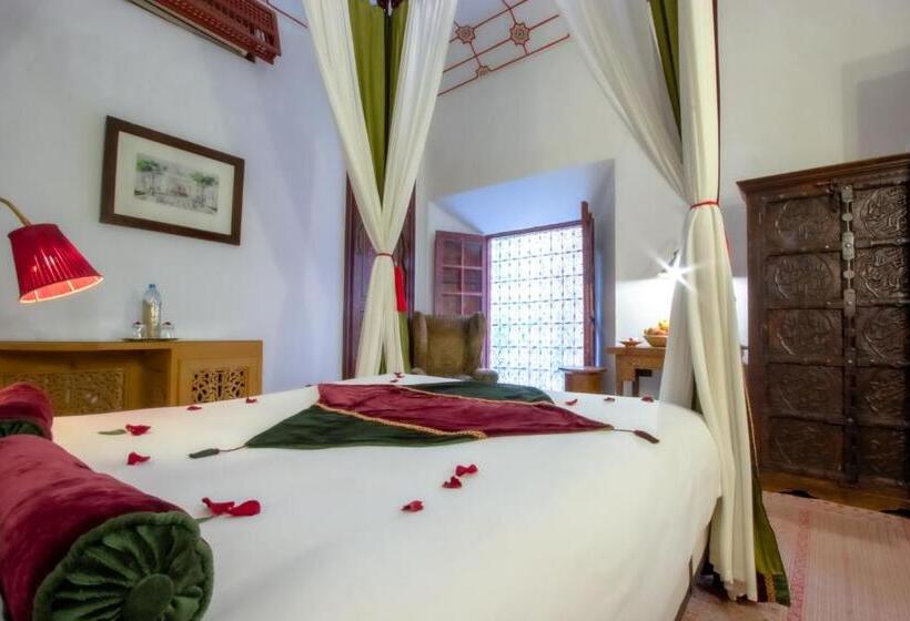 Quarto superior, Riad Kaiss By Anika