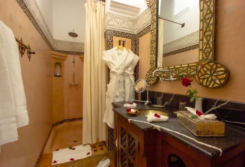 Quarto superior, Riad Kaiss By Anika